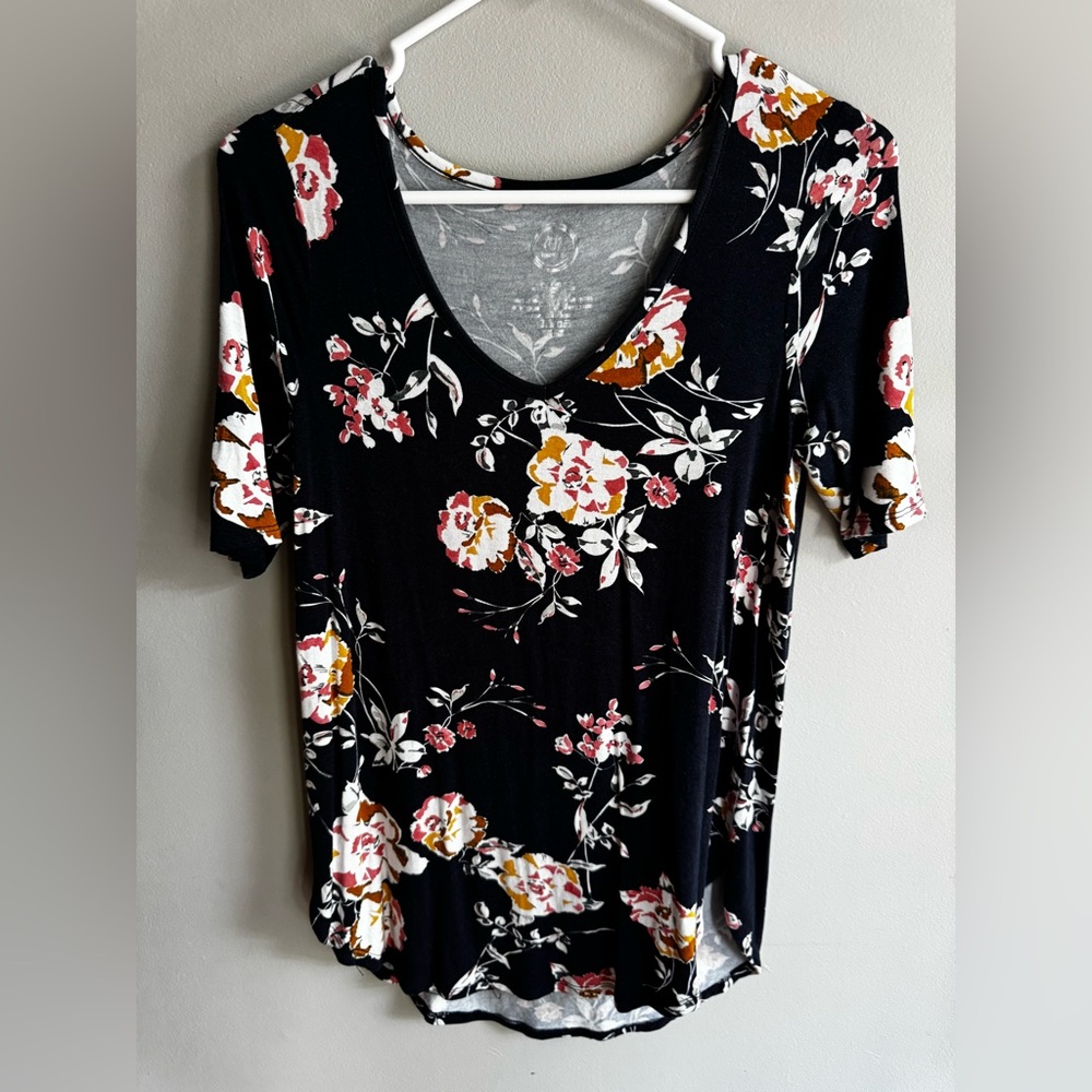 Maurices Black Floral Women's Blouse